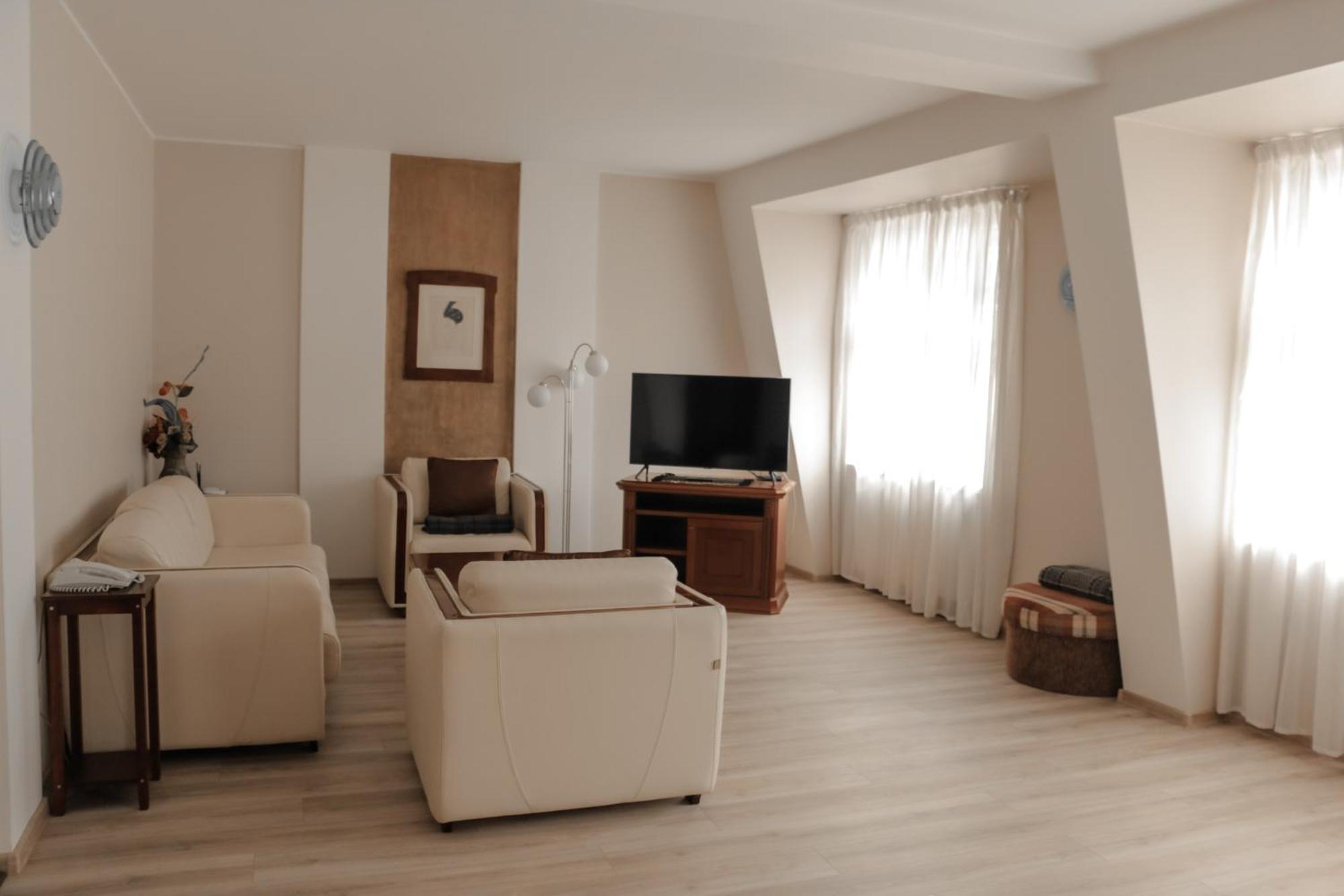 Riverside Apartments Thalia Karlovy Vary Dış mekan fotoğraf