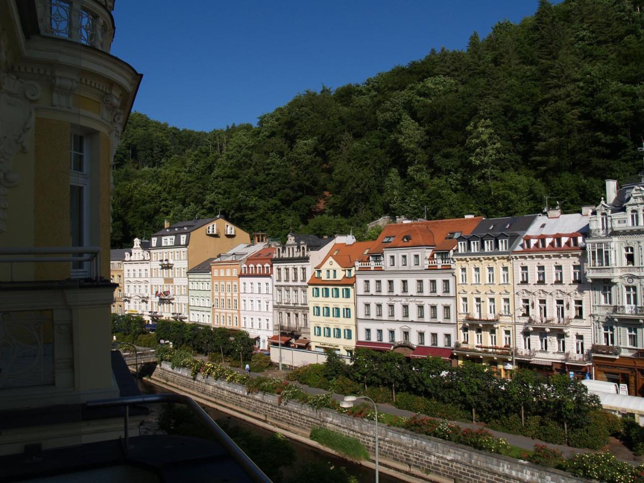Riverside Apartments Thalia Karlovy Vary Dış mekan fotoğraf