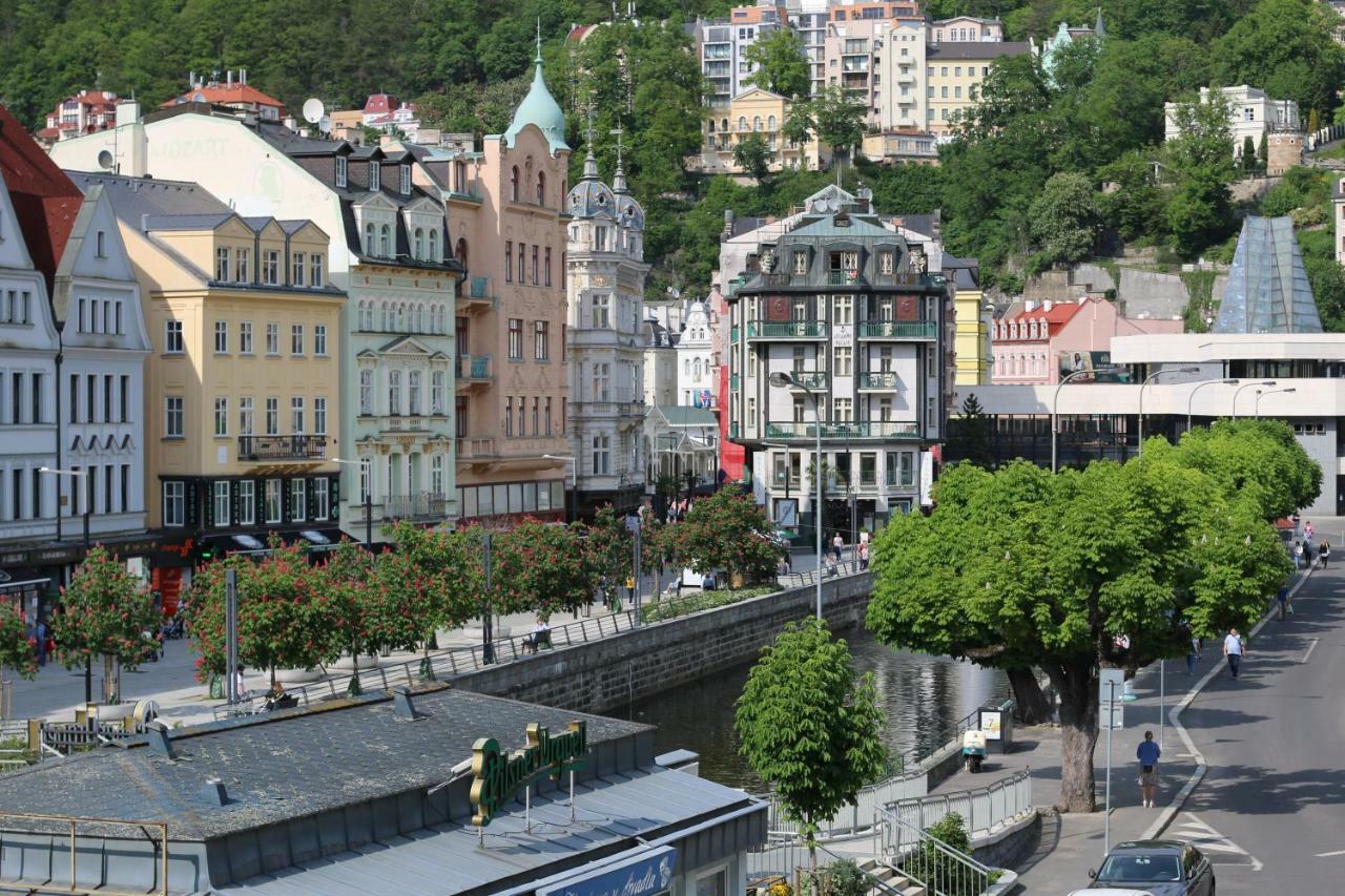 Riverside Apartments Thalia Karlovy Vary Dış mekan fotoğraf